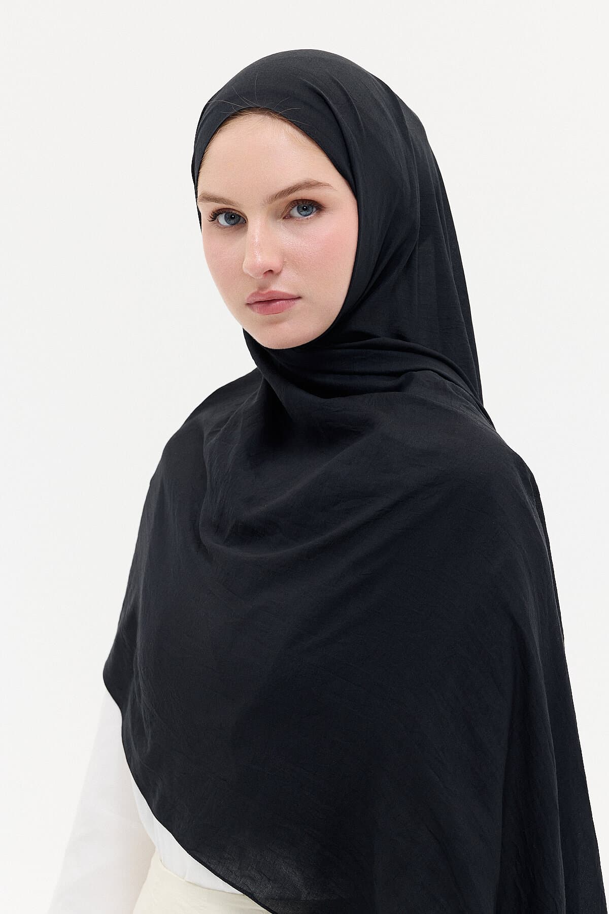 Fiore Pratik Penye Şal Siyah